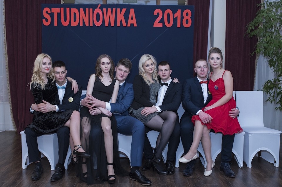 Studniówka 2018 ZST w Międzyrzecu Podlaskim (galeria) - Zdjęcie główne