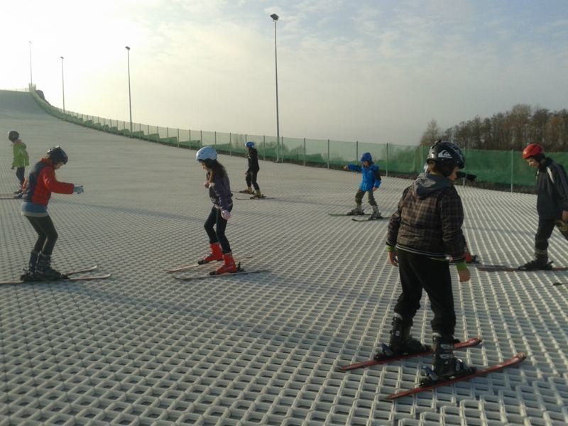 Ferie zimowe na sportowo z MOSiR-em - Zdjęcie główne