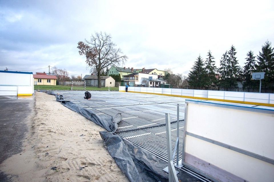 "Biały Orlik" w innym miejscu - Zdjęcie główne