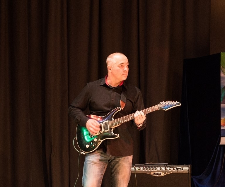 800 zł za serduszko orkiestry! Finał WOŚP w Międzyrzecu już za nami. - Zdjęcie główne