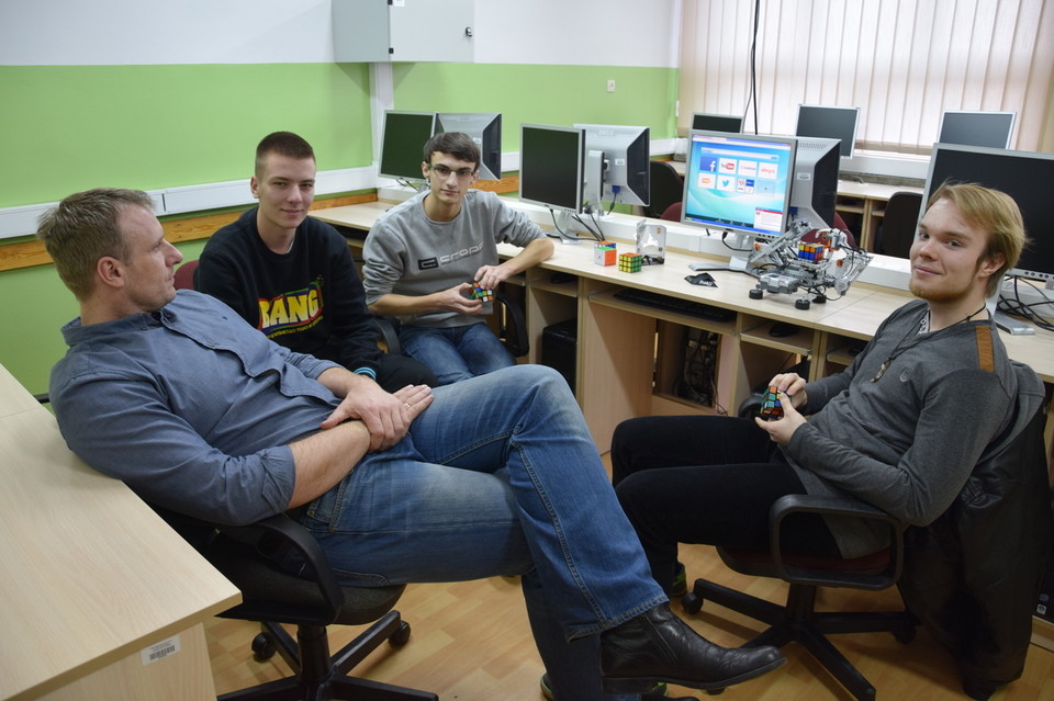 Wolne od szkoł też w... szkole - Zdjęcie główne