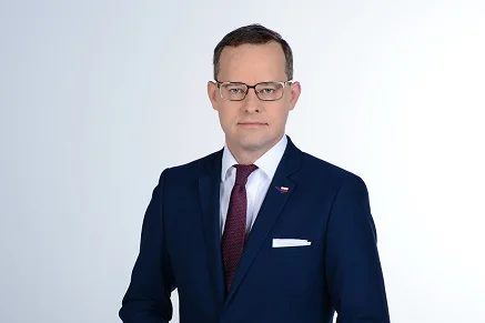 “Unijni politycy okazali się skorumpowanymi marionetkami” – Marcin Romanowski o aferze w Parlamencie Europejskim - Zdjęcie główne