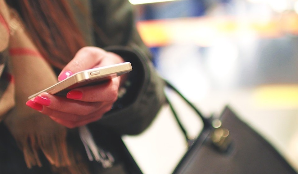 Urząd Miasta wprowadza system powiadomień SMS - Zdjęcie główne