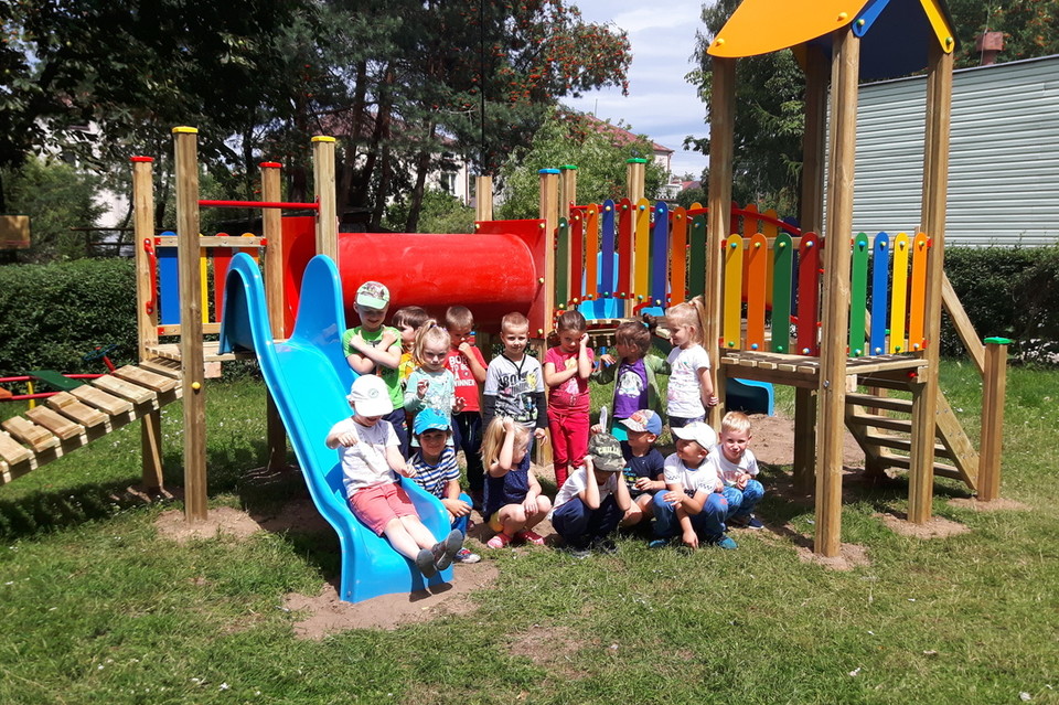 Więcej radości dla dzieci z przedszkola nr 4 - Zdjęcie główne