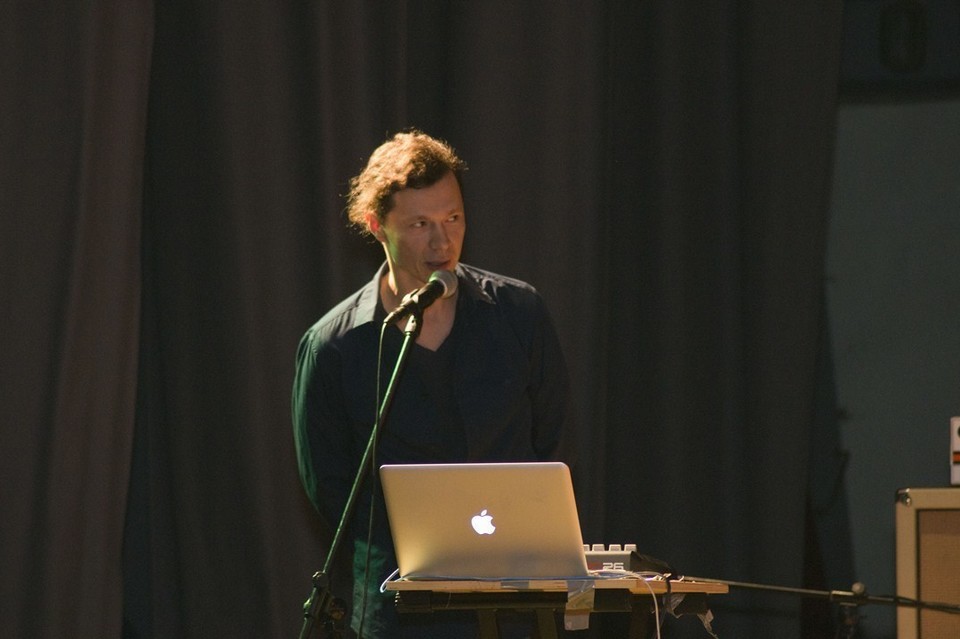 Baaba, jak to baba - zahipnotyzowała - Zdjęcie główne