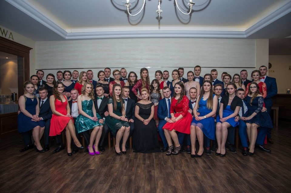 Studniówka 2017 ZSE w Międzyrzecu Podlaskim - Zdjęcie główne