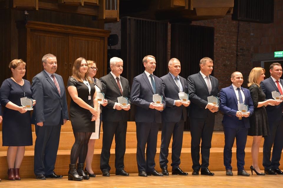 Burmistrz Międzyrzeca Podlaskiego odebrał nagrodę Lidera Rozwoju Regionalnego 2016 - Zdjęcie główne