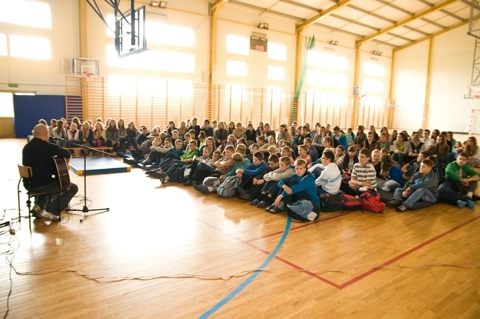Profilaktyka muzyczna. Sławek Pyrko w Drelowie! - Zdjęcie główne