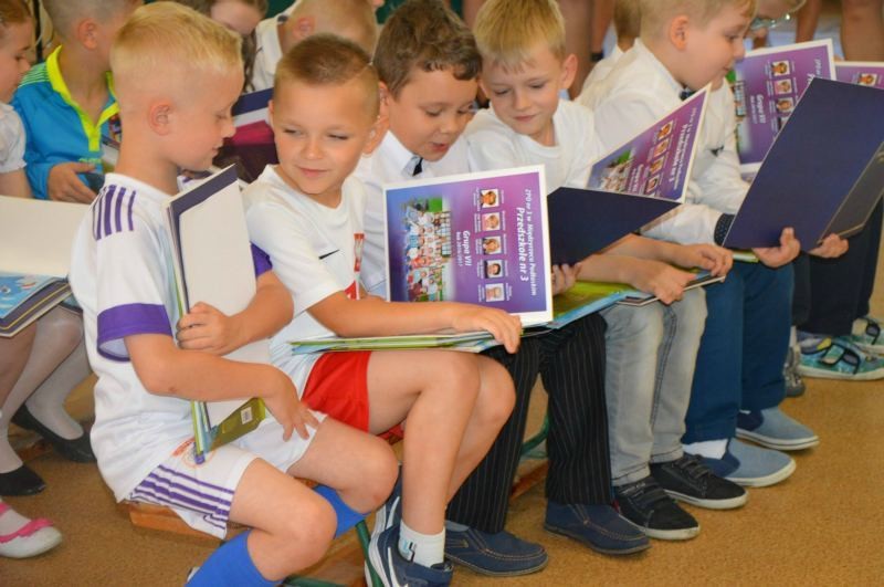 Starszaki żegnają przedszkole - Zdjęcie główne