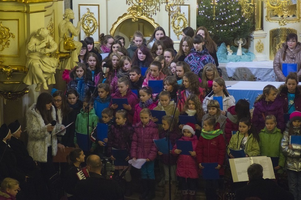 Kościół Świętego Mikołaja wypełnił się kolędami - Zdjęcie główne