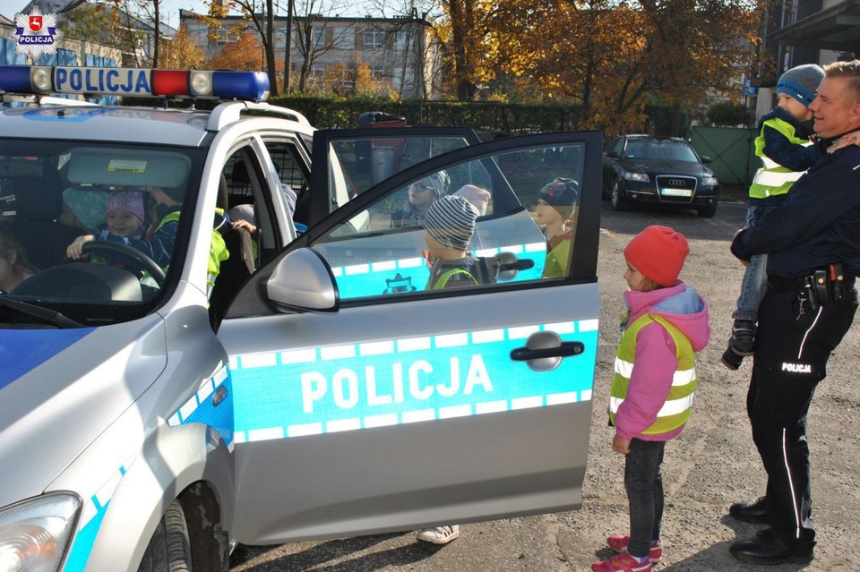 Przedszkolaki świeciły przykładem - Zdjęcie główne