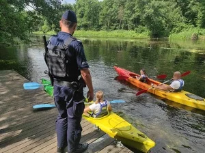 Bezpieczeństwo nad wodą. Przypominamy najważniejsze zasady - Zdjęcie główne