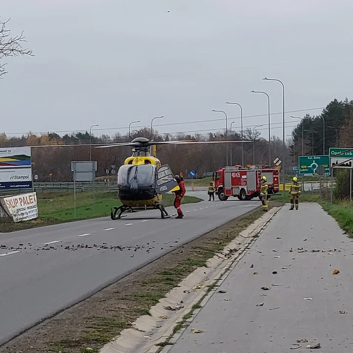 Opole Lubelskie:  Gałąź raniła mężczyznę. Interweniował śmigłowiec - Zdjęcie główne