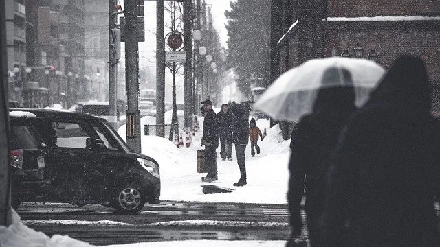 Powiat opolski: Zima nas zaskoczyła. Jak sytuacja na drogach - Zdjęcie główne