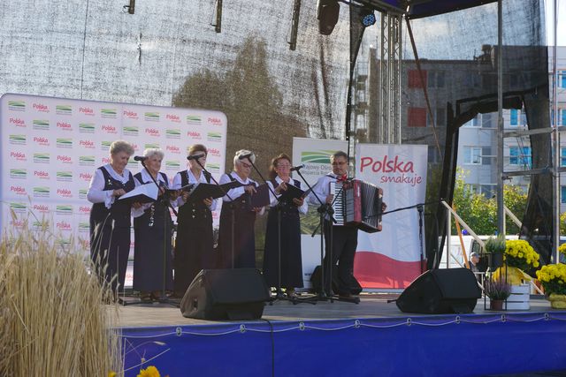 Piknik Rodzinny i Konferencja Kół Gospodyń Wiejskich w Poniatowej