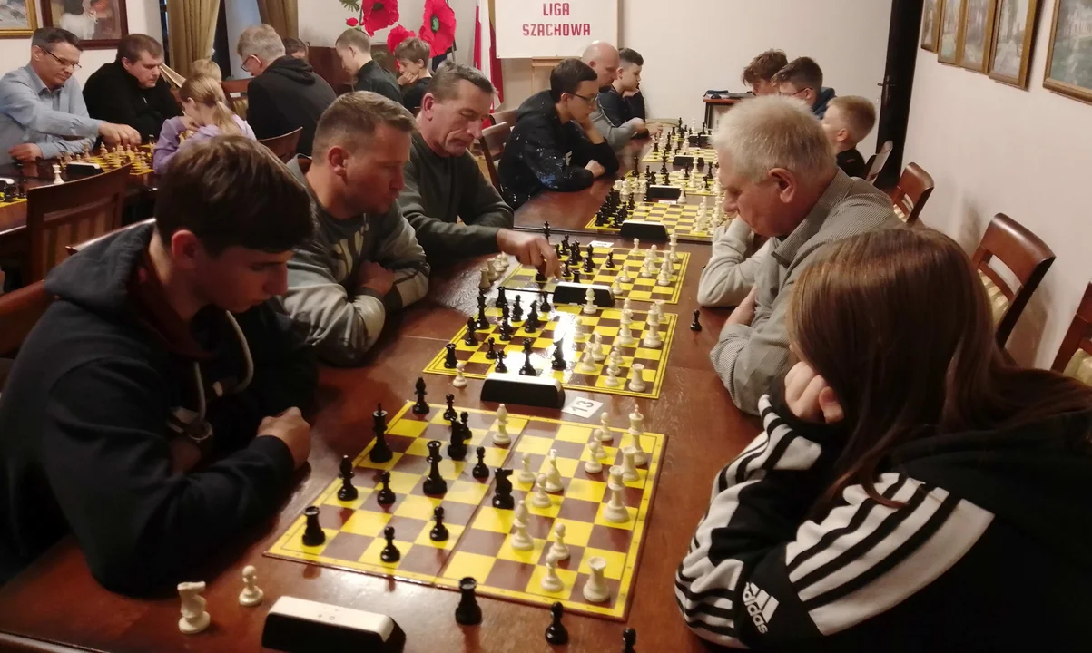 Ruszyła Karczmiska Liga Szachowa. Leszek Jagłowski najlepszy w kategorii OPEN [ZDJĘCIA] - Zdjęcie główne