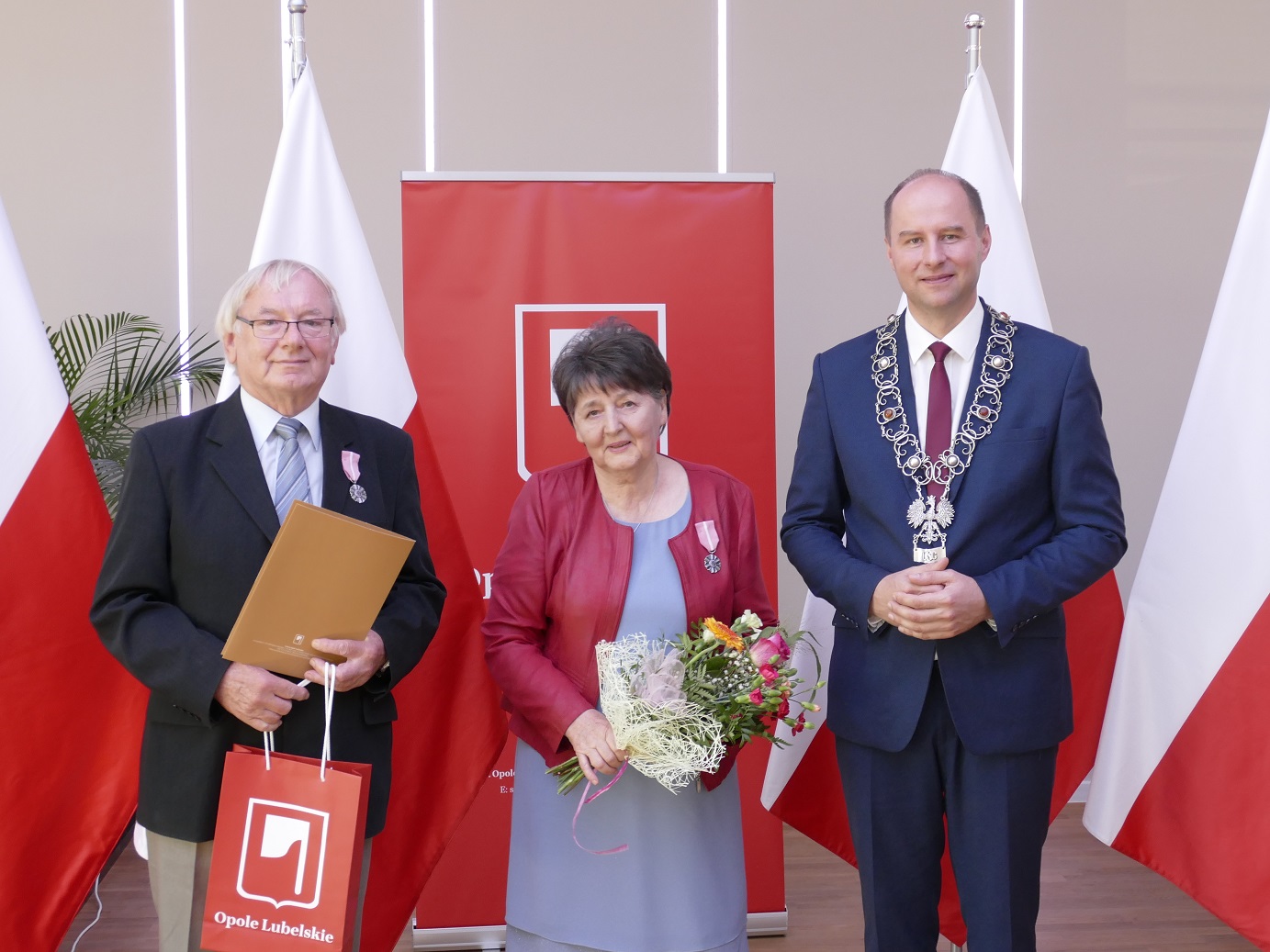 Opole Lubelskie: Na prezydencki medal pracowali od 1970 roku (ZDJĘCIA) - Zdjęcie główne