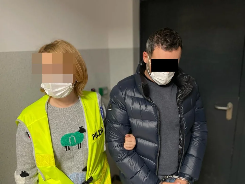 Odpowiedzą za wprowadzanie nielegalnych papierosów na targowiska