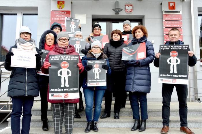 Prokuratura protestuje. Chcemy wyższych płac! - Zdjęcie główne