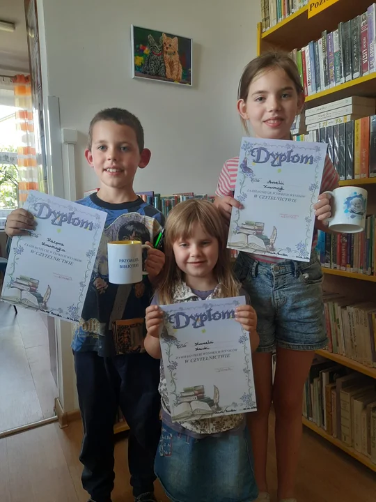 Stare Boiska: Kornelia, Amelia i Kacper Czytelnikami Roku - Zdjęcie główne