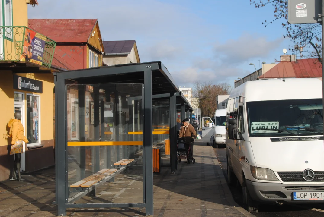 Pierwsze busy odjechały z odnowionego przystanku w środę rano