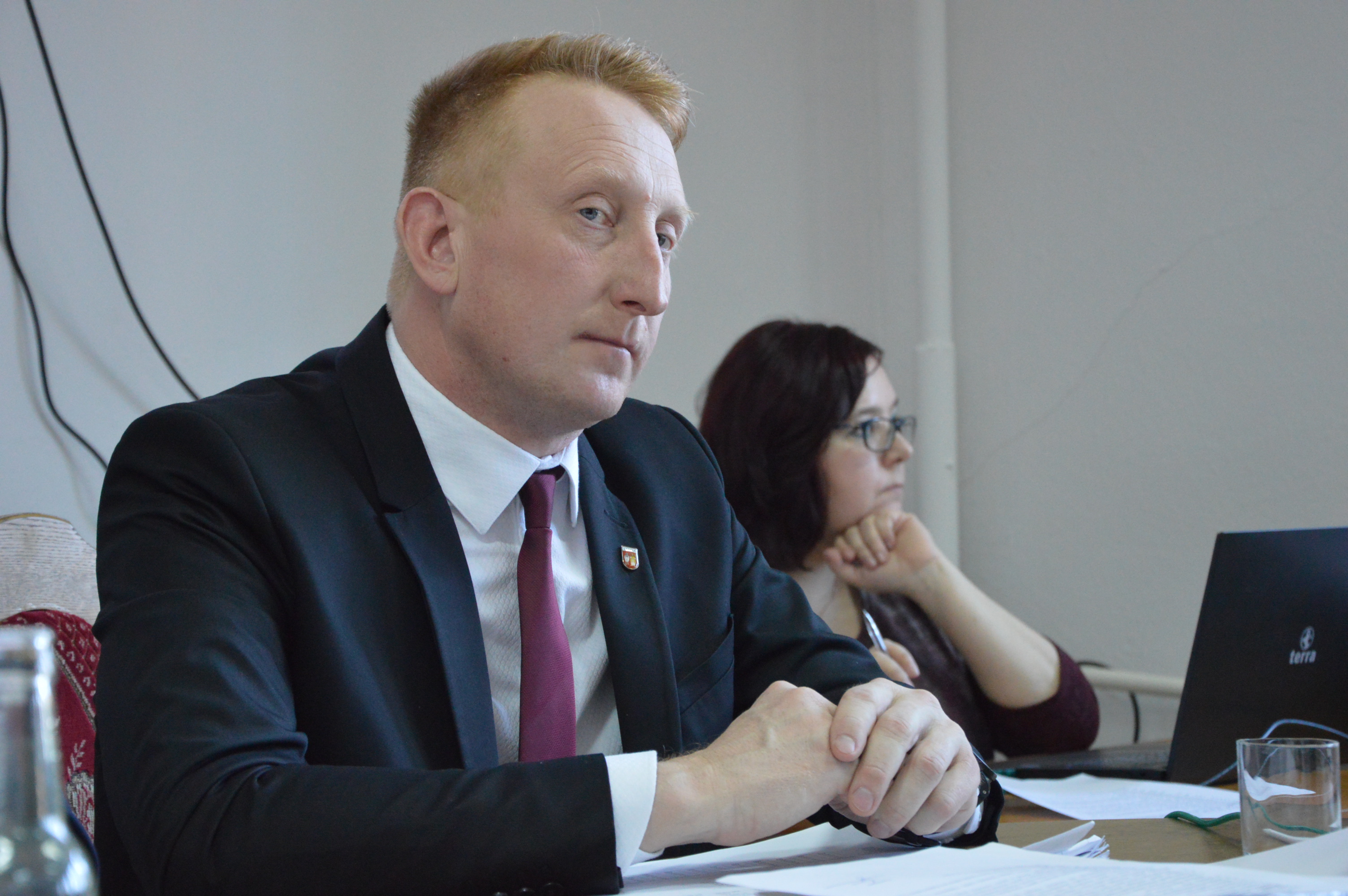 Łaziska: Wójt szuka sekretarza gminy. Liczy na kilka ofert - Zdjęcie główne