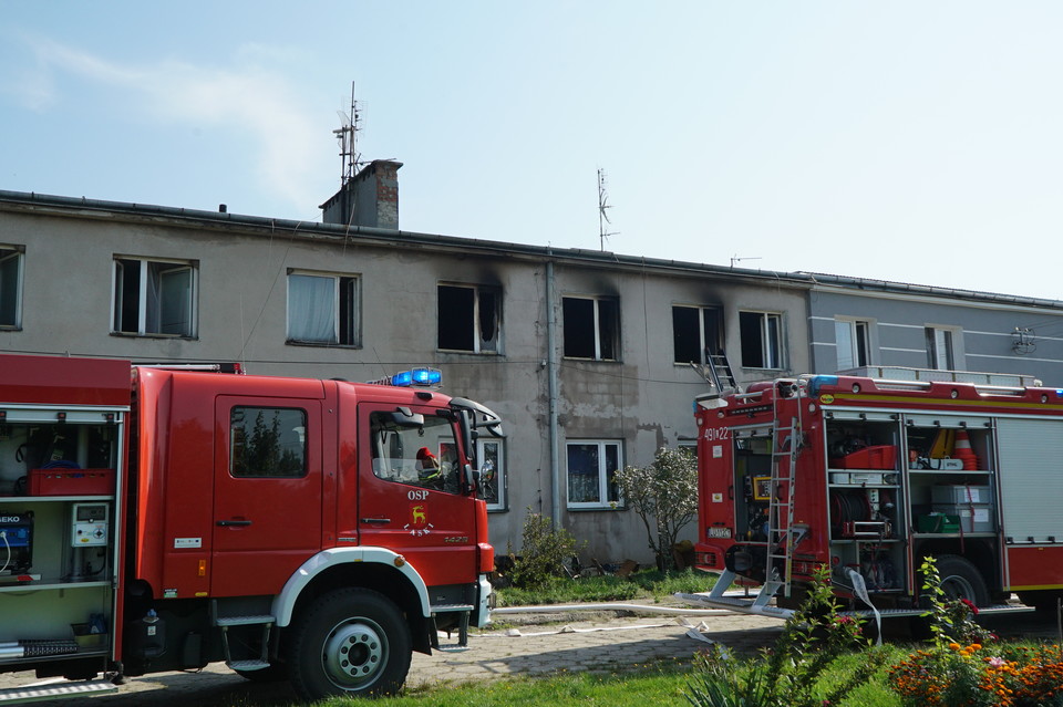 Pożar w bloku na ulicy Polnej - Zdjęcie główne