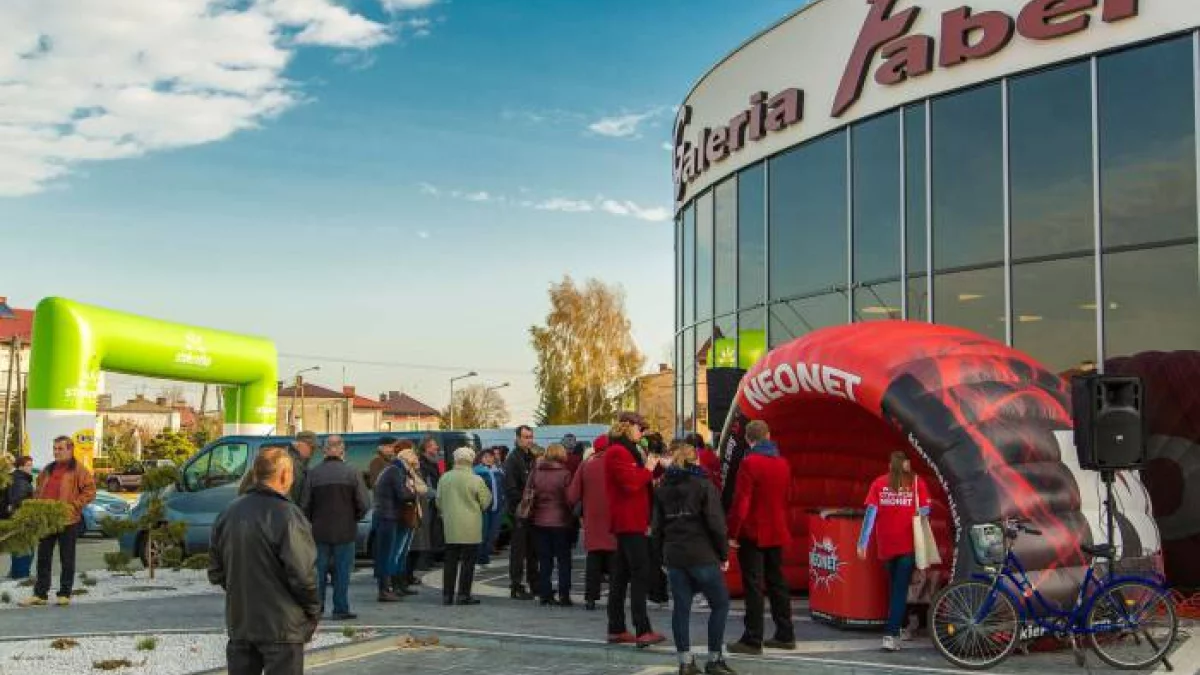 Parczew. Galeria Fabel ma już 10 lat - Zdjęcie główne