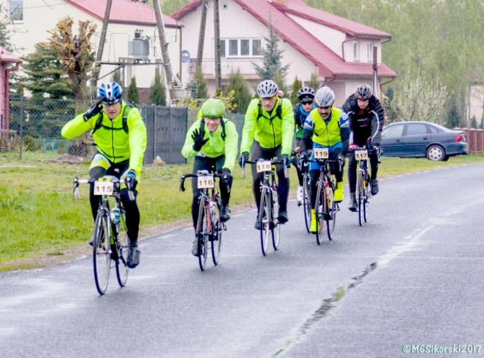 Rekordowy najazd cyklistów na Parczew - Zdjęcie główne