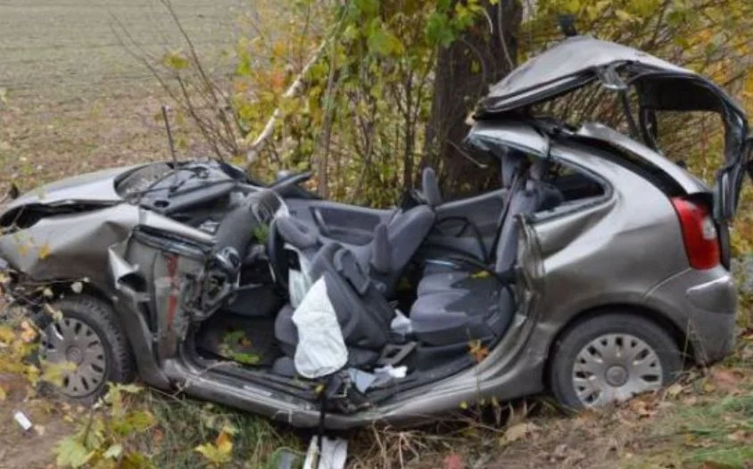 Poważny wypadek w powiecie parczewskim. Są zarzuty dla kierującej  - Zdjęcie główne