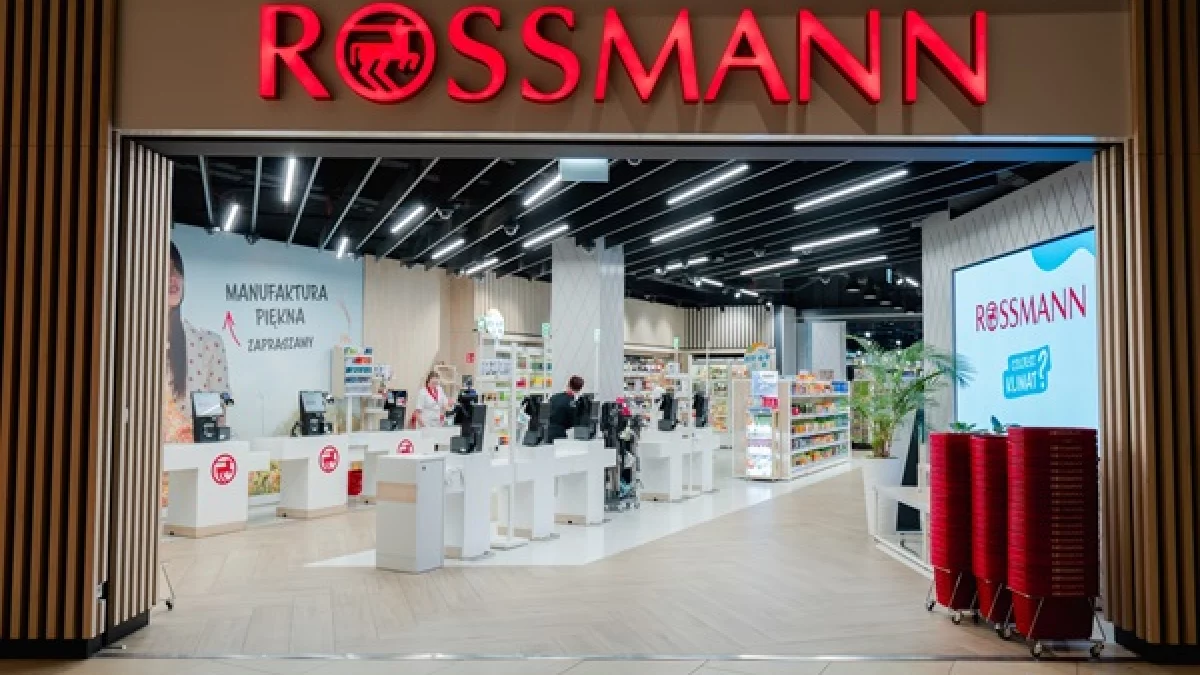 Kosmetyki Avon od października w Rossmannie - Zdjęcie główne