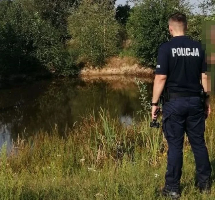 Horror w powiecie parczewskim. 3-latek zanurzony w przydomowej sadzawce. Był nieprzytomny - Zdjęcie główne