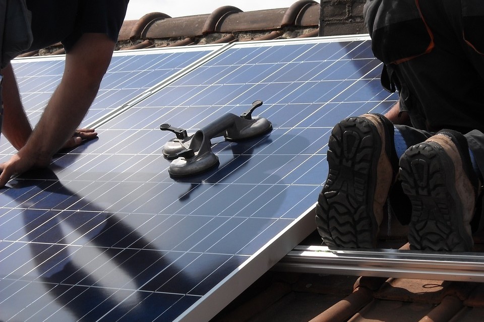 Rusza nabór wniosków na instalacje solarne i panele fotowoltaiczne - Zdjęcie główne