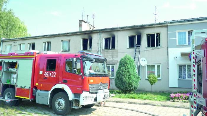 Mieszkańcy ewakuowani. Na Polnej spłonął pies Poldek - Zdjęcie główne