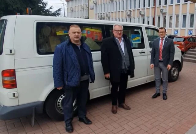 Przewodniczący Rady Powiatu Parczewskiego udał się w niebezpieczną podróż na Ukrainę  - Zdjęcie główne