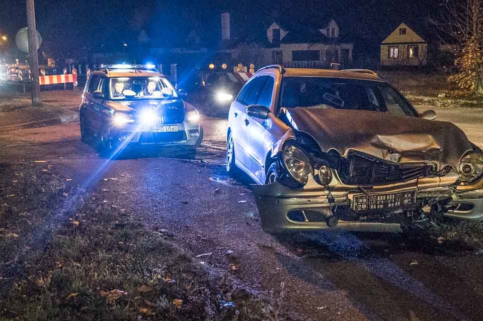 Groźna kolizja na Jana Pawła - Zdjęcie główne