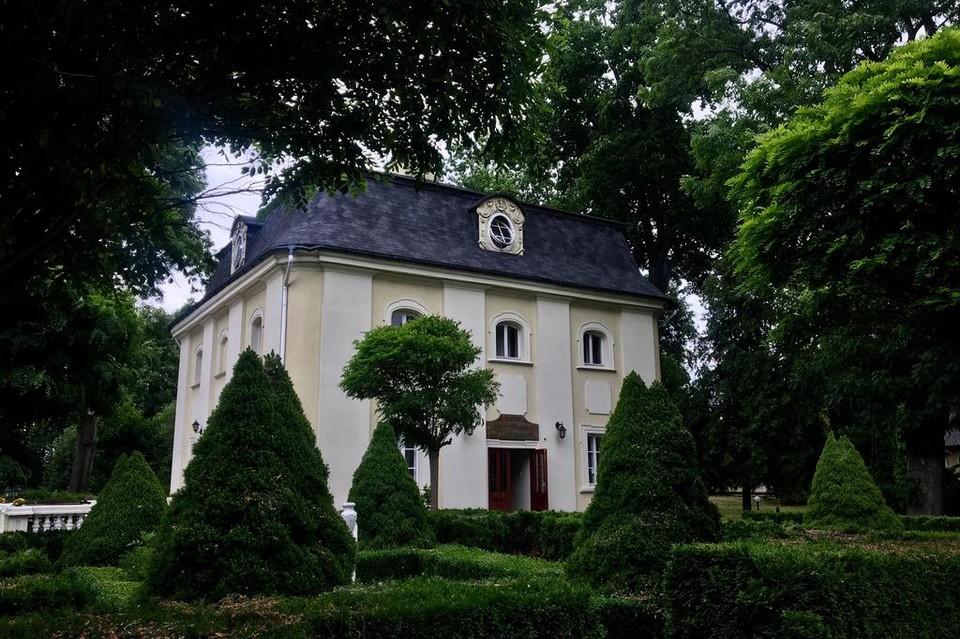 Dworek Kościuszki na sprzedaż - Zdjęcie główne