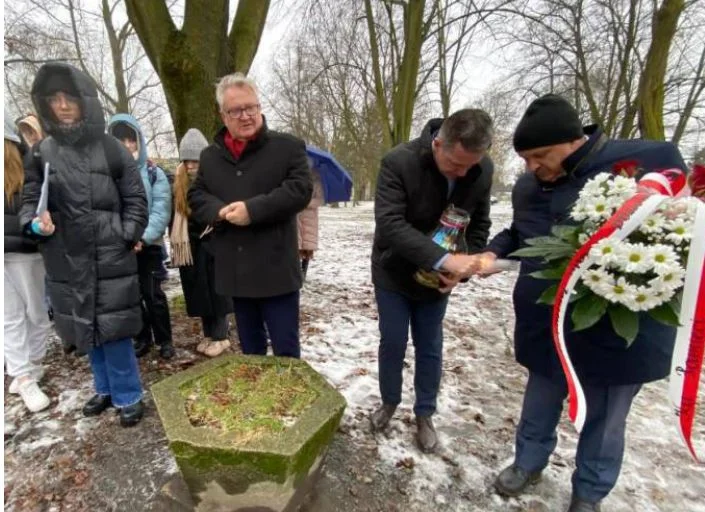 Powiat parczewski. Nasi samorządowcy pamiętali o ofiarach Holocaustu - Zdjęcie główne