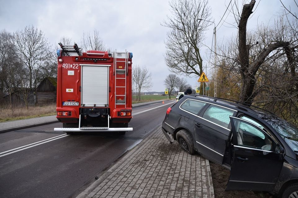 Wymusiła pierwszeństwo i doprowadziła do wypadku - ZDJĘCIA - Zdjęcie główne