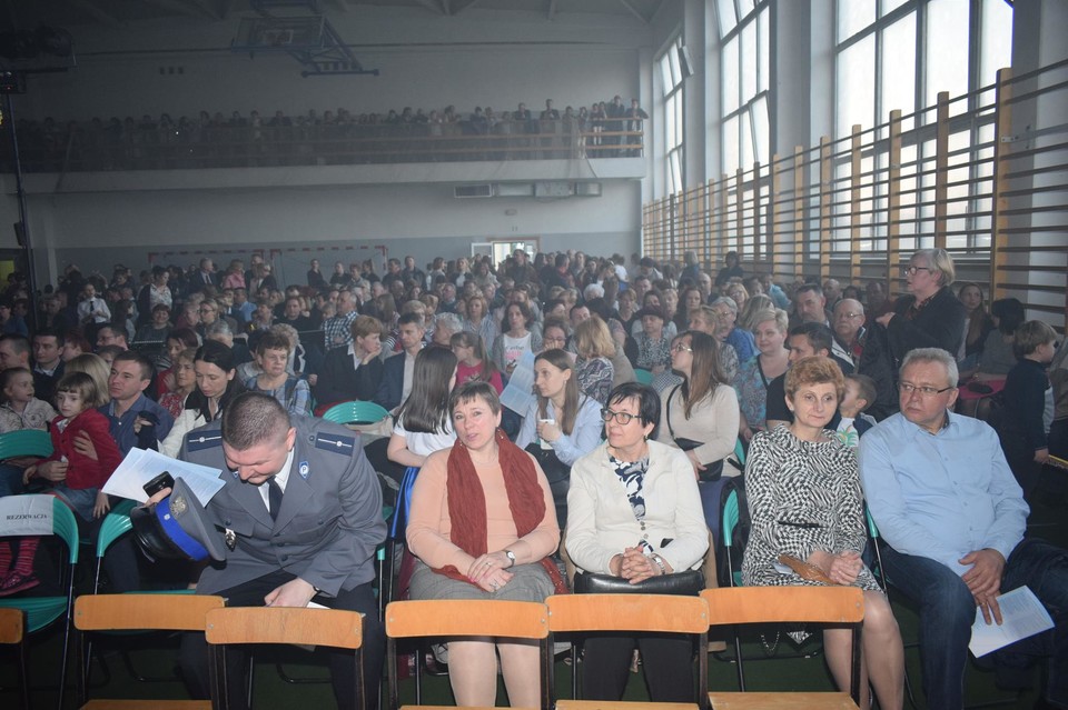 Widowisko zachwyciło parczewską publiczność (galeria) - Zdjęcie główne