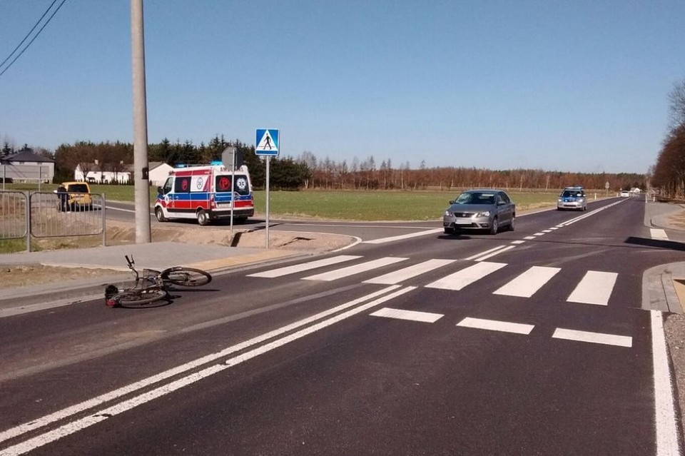 Potrącenie rowerzystki w Jeziorze  - Zdjęcie główne