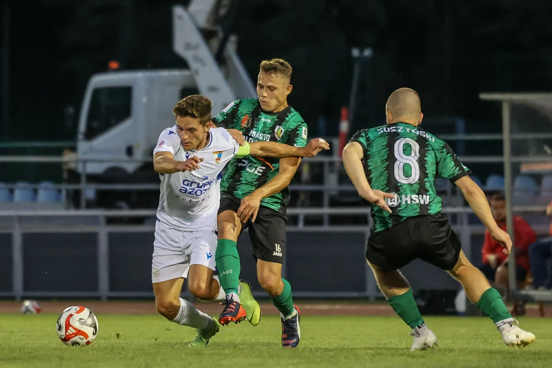 Stal - Wisła. Oglądaj w telewizji - Zdjęcie główne