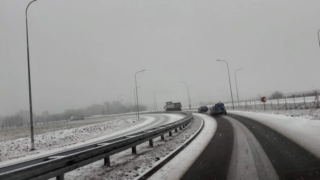  Tędy przejeżdża tysiące samochodów dziennie - Zdjęcie główne