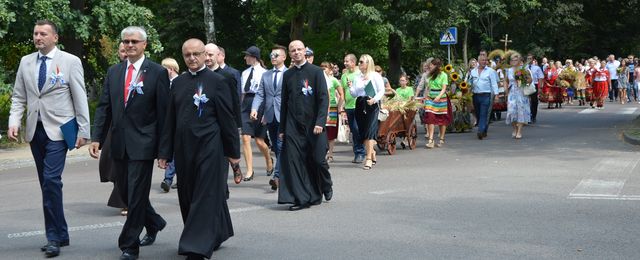 Korowód dożynkowy