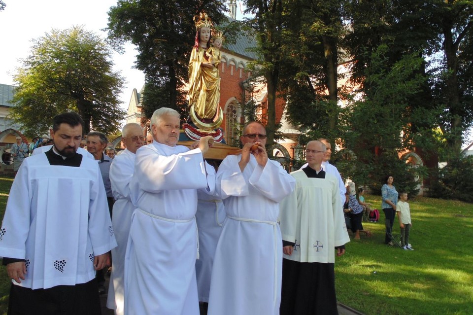 U stóp Matki Bożej Kębelskiej - Zdjęcie główne