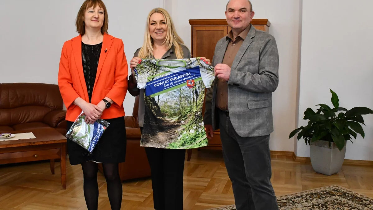 Rusz się zdrowo powiatowo! Wiosenny bieg i marsz nordic walking na trasie Puławy – Parchatka - Zdjęcie główne