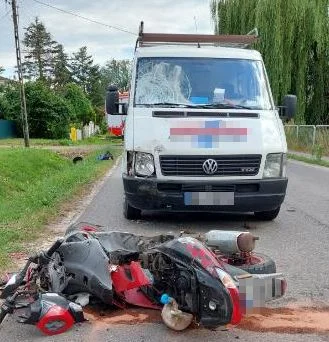 Na "podwójnym gazie" zderzył się z volkswagenem - Zdjęcie główne