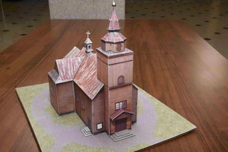Gm. Kąkolewnica: stwórz papierowy model kościoła  w Polskowoli - Zdjęcie główne
