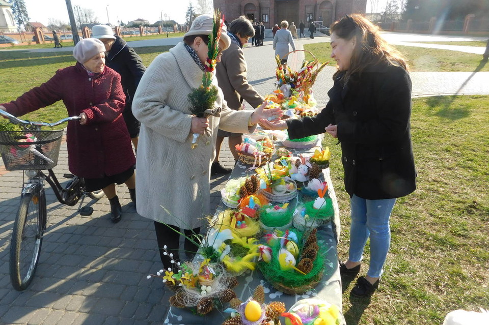 "Cudeńka", czyli kiermasz "Ósmego Koloru Tęczy" - Zdjęcie główne