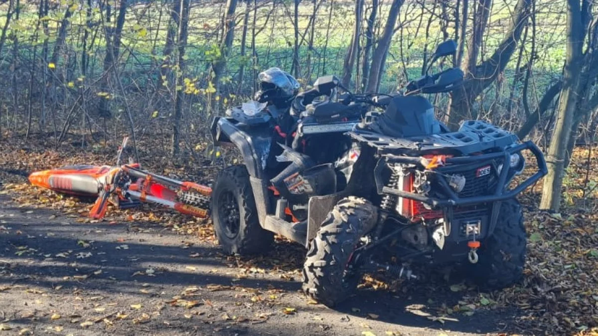 Czołowe zderzenia quada i motocykla. Do szpitala trafiła jedna osoba - Zdjęcie główne